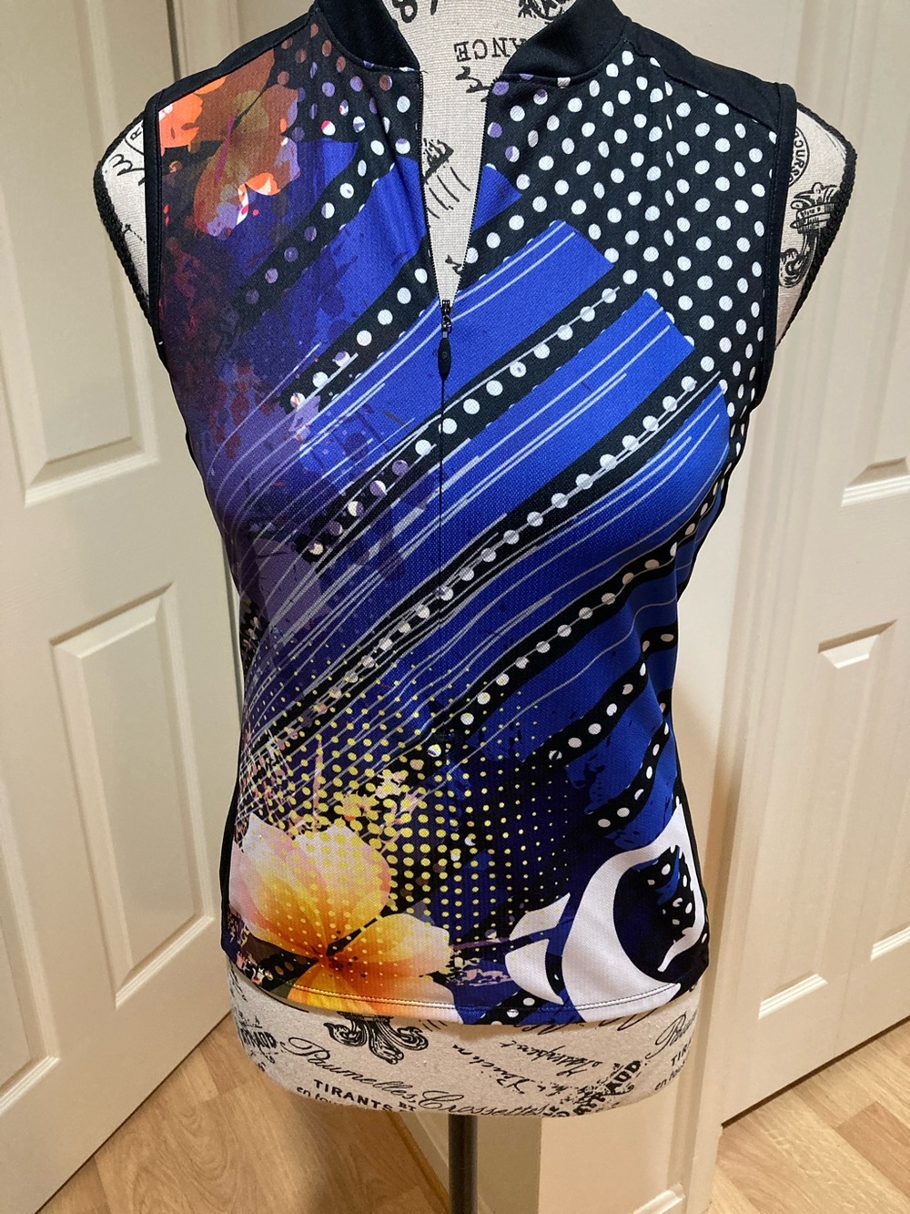 Pearl Izumi Blue Floral & Dot Sleeveless Cycling Tank